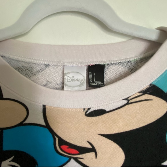 DISNEY X FOREVER 21 (size L) SWEATER - Picture 3 of 3